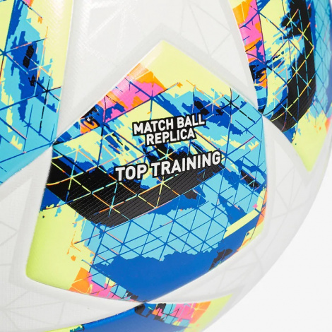 Футбольный мяч adidas Finale Top Training