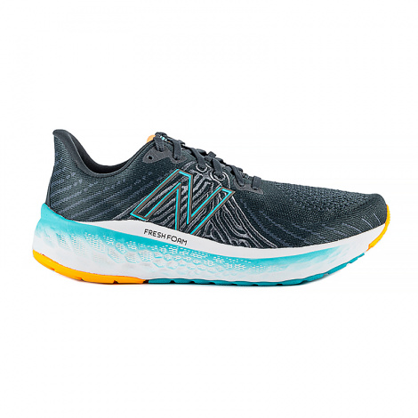 Кросівки бігові New Balance VONGO V5 сірі MVNGOCD5