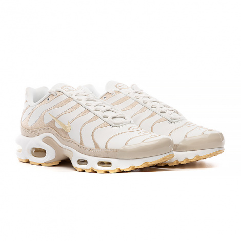 Кросівки жіночі Nike W AIR MAX PLUS PRM білі DZ2832-101