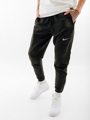Спортивні штани для бігу Nike M NK ESSENTIAL WOVEN PANT чорні BV4833-010