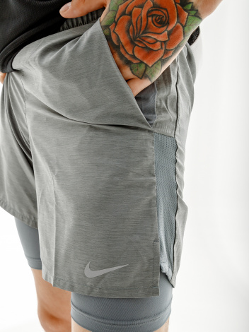 Шорты Nike M NK DF CHALLENGER SHORT 72IN1 серые CZ9060-084