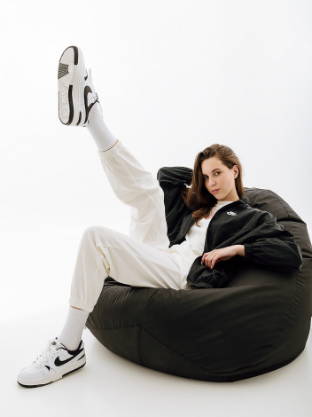 Спортивні штани жіночі Nike W NSW JRSY EASY JOGGER білі DM6419-133