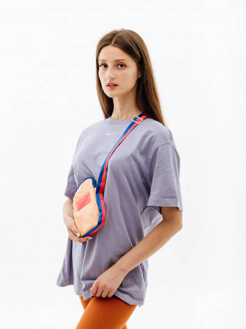 Футболка жіноча Nike W NSW ESSNTL TEE BF LBR блакитна DN5697-519