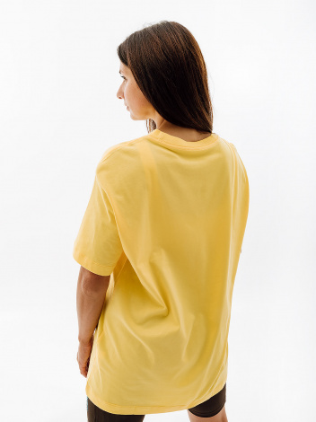 Футболка жіноча Nike W NSW ESSNTL TEE BF LBR жовта DN5697-795