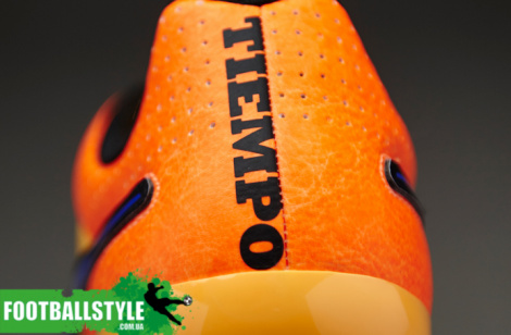 Футбольные бутсы Nike Tiempo Genio FG