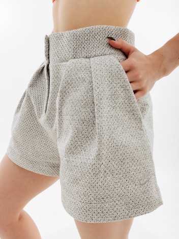 Шорты женские Nike W NSW TP HR SHRT NKFWD светло-серые DX6517-084