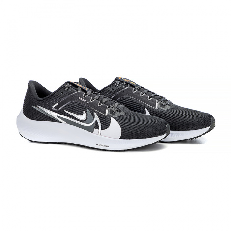 Кросівки бігові Nike AIR ZOOM PEGASUS 40 PRM чорні FB7179-001