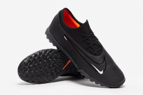 Сороконожки Nike React Phantom GX Pro TF DD9466-010