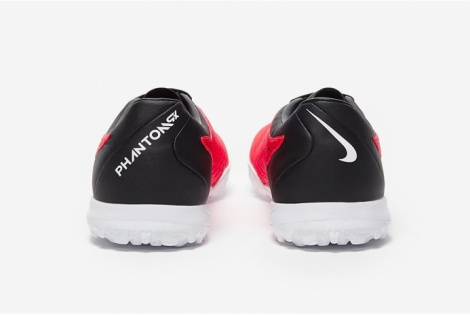 Сороконожки Nike Phantom GX Academy TF DD9477-600