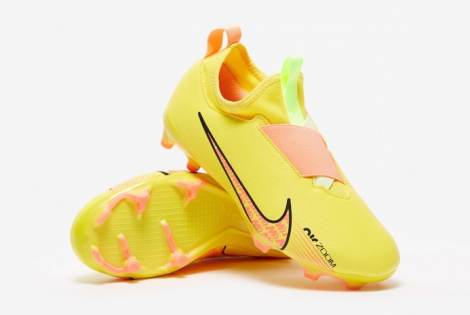 Дитячі футбольні бутси Nike Air Zoom Mercurial Vapor 15 Academy MG Junior DJ5617-780