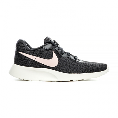 Кроссовки Nike Tanjun Flyease