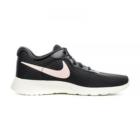 Кроссовки Nike Tanjun Flyease