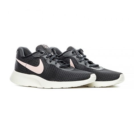 Кроссовки Nike Tanjun Flyease