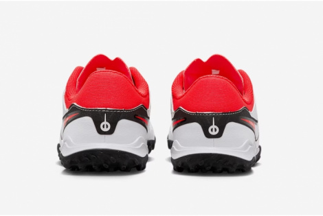 Дитячі сороконіжки Nike Tiempo Legend X Academy TF Junior DV4351-100