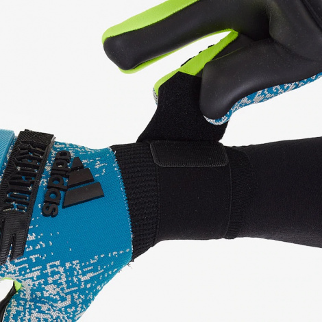 Вратарские перчатки adidas Predator Pro Fingersave
