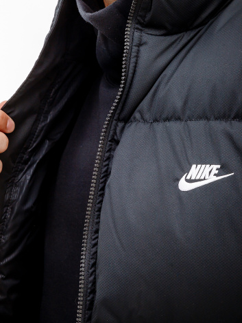Жилетка Nike CLUB PUFFER чорна FB7373-010