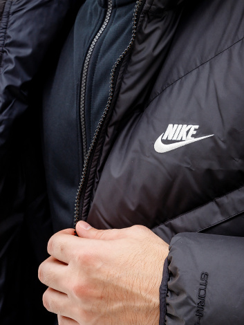 Куртка Nike M NK SF WR PL-FLD HD JKT черная FB8185-010
