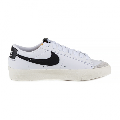 Кросівки жіночі Nike W BLAZER LOW 77 білі DC4769-102