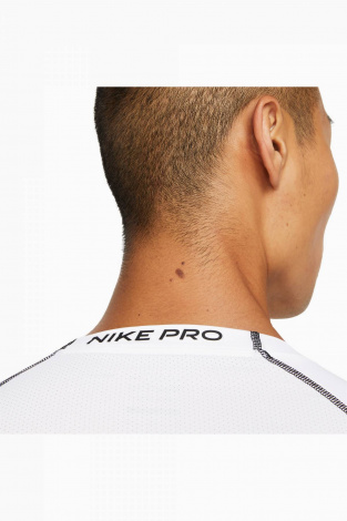 Термофутболка Nike Pro Dri-FIT
