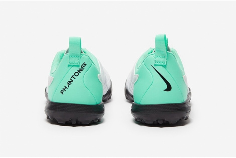 Детские сороконожки Nike Phantom GX Academy TF Junior DD9557-300