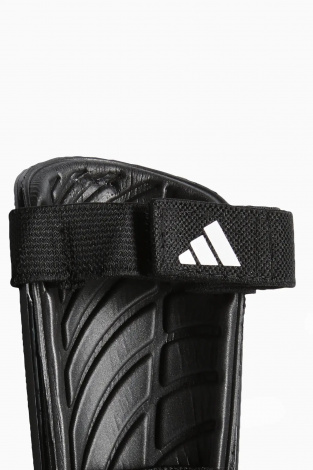 Детские футбольные щитки adidas Tiro Match Junior