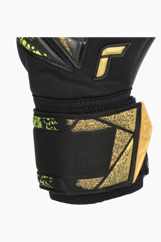 Вратарские перчатки Reusch Attrakt Duo Finger Support