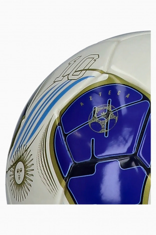 Футбольный мяч adidas Messi