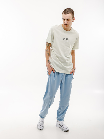 Футболка Nike M TEE LBR BIG SWOOSH сіра FQ3785-020