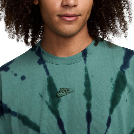 Футболка Nike M NSW TEE M90 SSNL PREM ESSNTL зелена FV3780-361