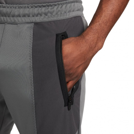 Спортивні штани Nike M NSW AIR MAX PK JOGGER сірі FV5445-068