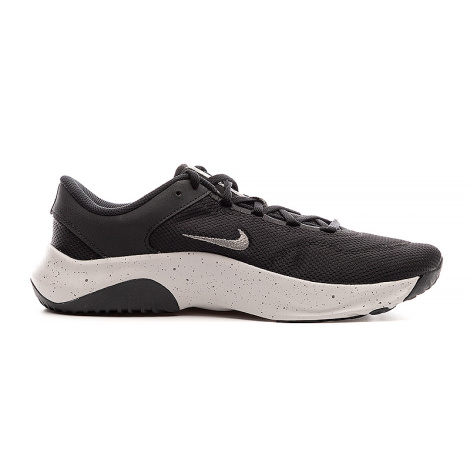 Кроссовки Nike M Legend Essential 3 Nn