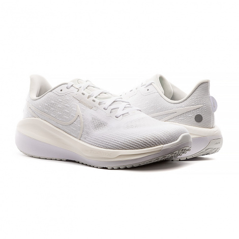 Кросівки бігові Nike VOMERO 17 білі FB1309-101