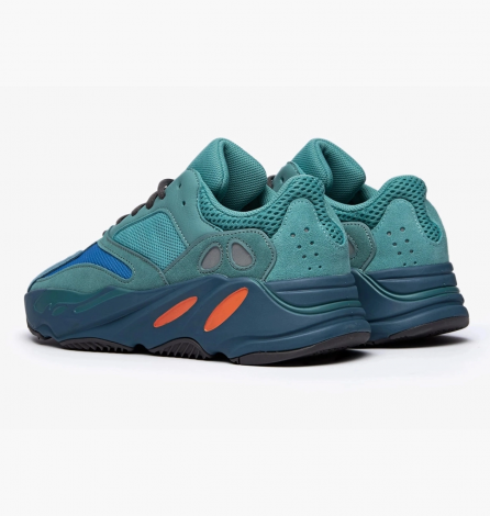 Кроссовки Adidas Yeezy Boost 700