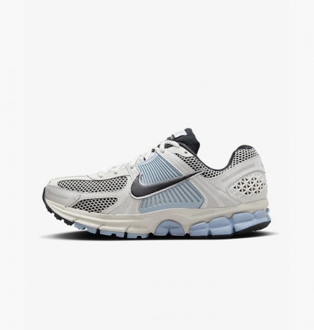 Кроссовки Nike W Zoom Vomero 5