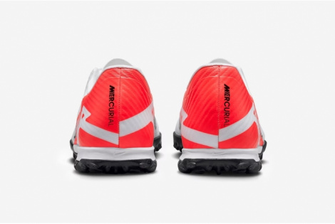 Сороконожки Nike Zoom Vapor 15 Academy Tf