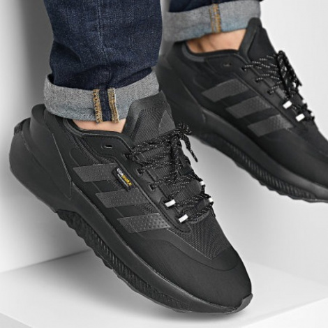 Кросівки Adidas Avryn Shoes Black Ig2372 42