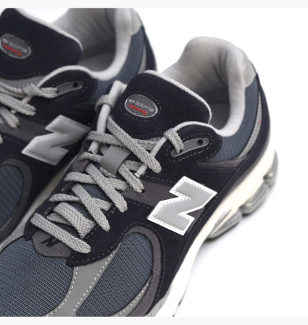 Кросівки New Balance 2002R темно-синьо-сірі M2002RSF