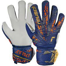 Перчатки вратарские Reusch Attract Solid 5472515-4410