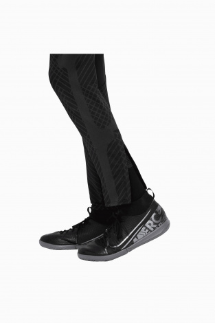 Детские штаны Nike Dri-FIT Strike Junior - черный