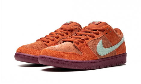 Кроссовки Nike Sb Dunk Low Mystic Red Rosewood