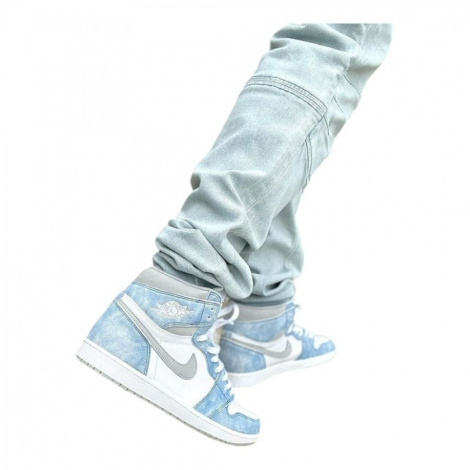 Кроссовки Jordan 1 Retro High Hyper Royal Smoke Grey