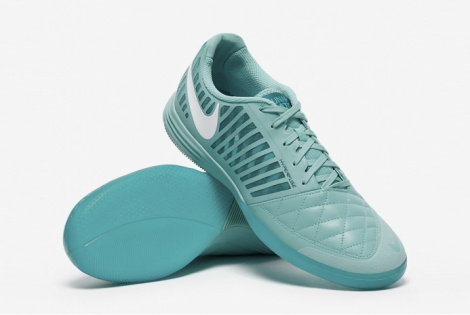 Футзалки Nike Lunargato Ii