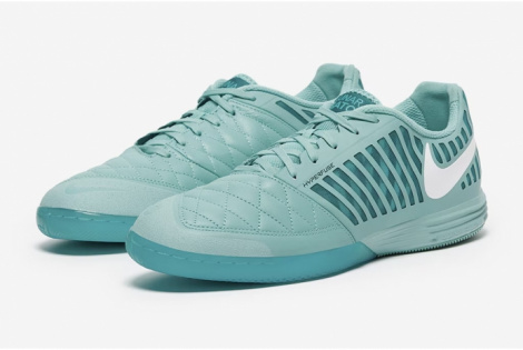 Футзалки Nike Lunargato Ii