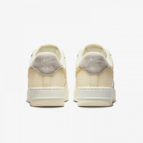 Кроссовки Кроссовки Nike Air Force 1 Lo 07 Beige (W)