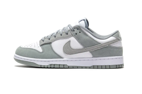 Кросівки Nike DUNK LOW RETRO SE біло-сірі FQ8249-101