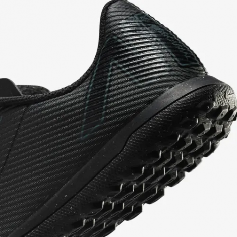 Сороконіжки (шиповки) дитячі Nike JR MERCURIAL VAPOR 16 CLUB TF чорні FQ8287-002