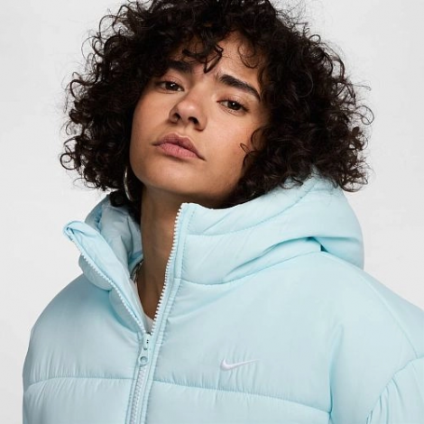 Куртка жіноча Nike W NSW TF SYNFL NK CLSC PFR блакитна FZ5899-474