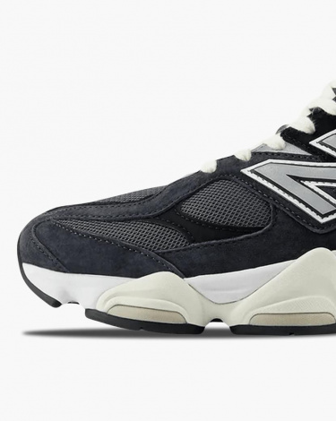 Кросівки New Balance 9060 чорно-темно-сірі U9060BLC
