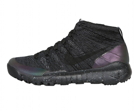 Кроссовки Nike Wmns Flyknit Trainer Chukka FSB Holographic