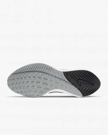 Кроссовки Nike Air Zoom Vomero 15
